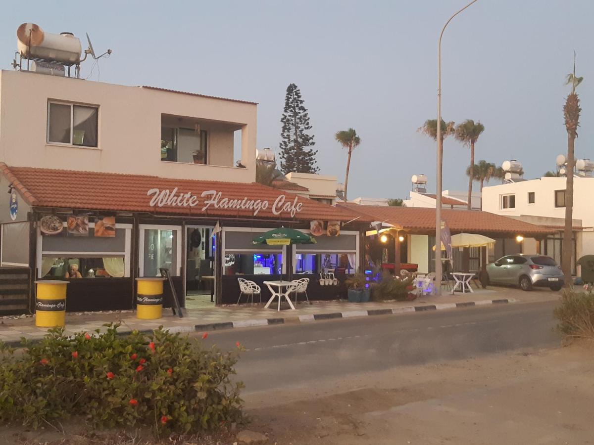 House Near The Beach Perivolia Bagian luar foto