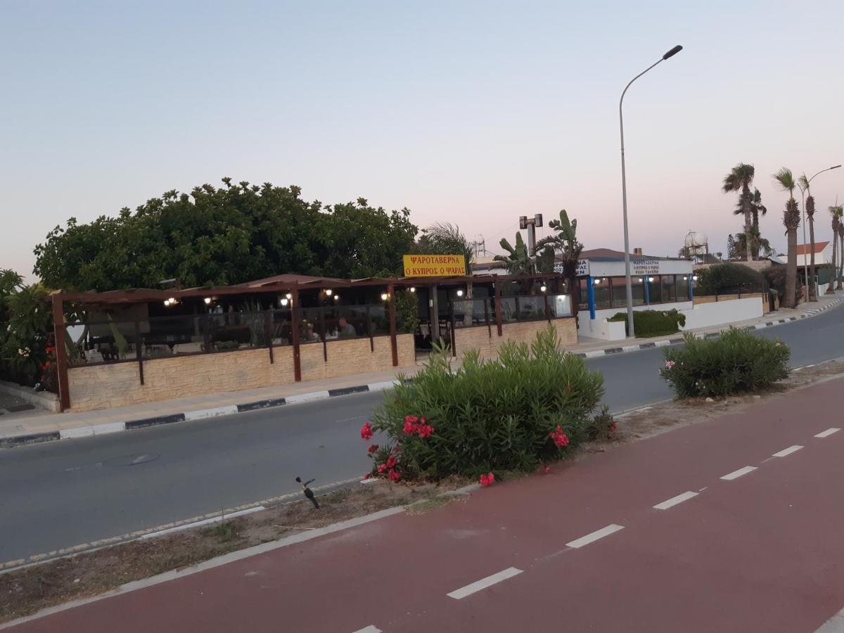 House Near The Beach Perivolia Bagian luar foto