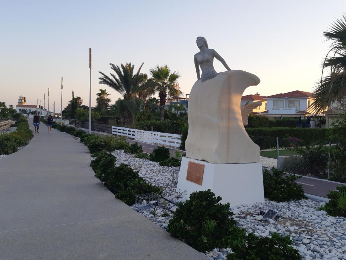 House Near The Beach Perivolia Bagian luar foto